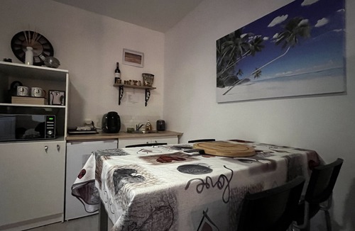 Tarascon Apartment | Aux Cœur de la Provence aux Portes de la Camargue