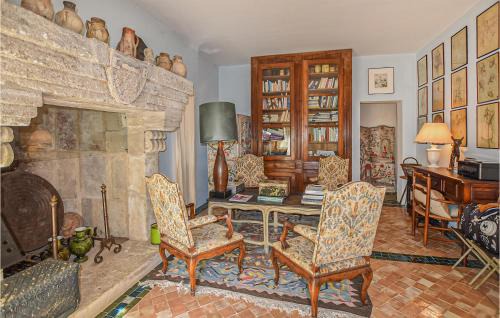 Bonnieux House | Awesome Home In Bonnieux With Sauna