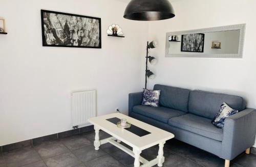 Roquefort-les-Pins Apartment | Azursalsa