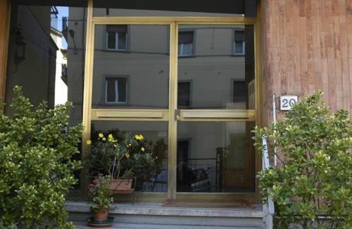Lungarno del Tempio Bed & Breakfast | B&B Dolce Luna