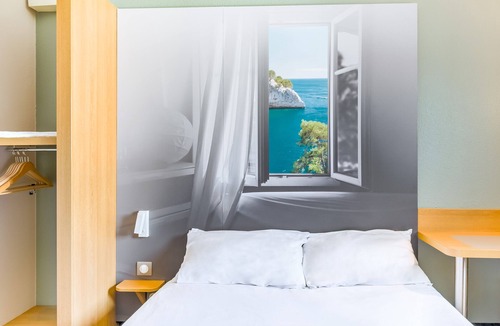 11th Arrondissement Hotel | B&B HOTEL Marseille La Valentine