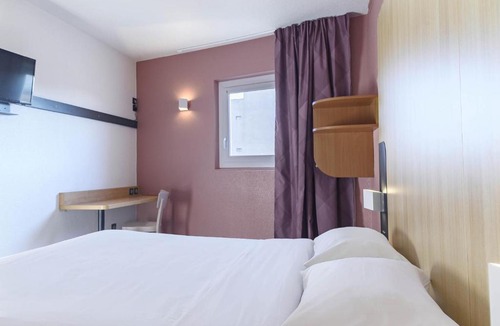 Cadereau Hotel | B&B HOTEL Nîmes Centre Arènes