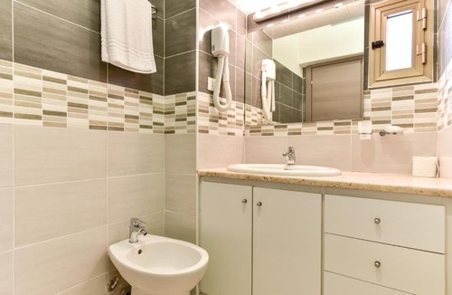 Rione XVIII Castro Pretorio House | B&B Rome Termini House