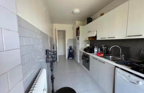 California - Pezou Apartment | B049-Appartement lumineux à deux pas de la Croisette