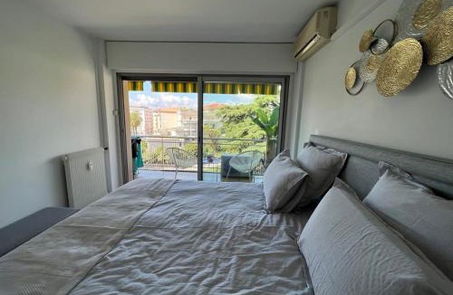 California - Pezou Apartment | B049-Appartement lumineux à deux pas de la Croisette