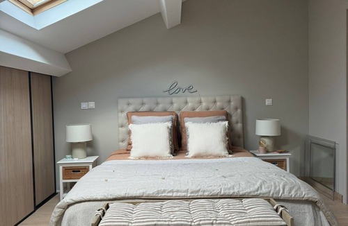 Sanary-sur-Mer Apartment | BANDOL QUIET LUXURY APARTMENT IN PEDESTRIAN ZONE