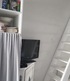 Port-Saint-Louis-du-Rhone Apartment | Bas de maison envoutant