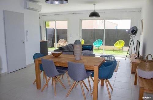 La Fare-les-Oliviers Bed & Breakfast | BASTIDE 9