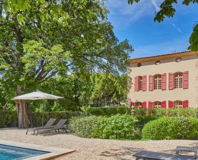 Aix-en-Provence Apartment | Bastide de la Moliere Cosy appartement avec terrasse 2 chambres vue parc et piscine