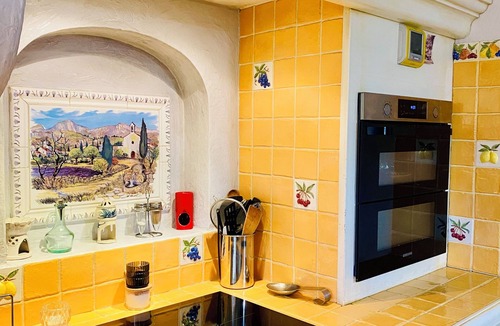 Cavaillon House | Bastide desRomarins