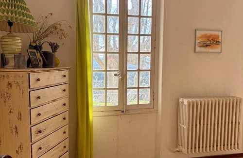 Aix-en-Provence House | Bastide Familiale with Swimming Pool, Tennis, & Pétanque - Aix-en-Provence
