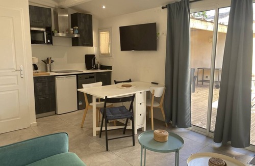 St.-Remy-de-Provence House | Bastidon Air-conditioned, Swimming pool, 5 min St-Rémy (Linen included)