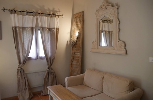 Cuges-les-Pins House | Bastidon independent romantic atmosphere