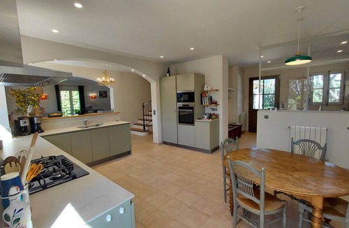 Aix-en-Provence House | Bastidon La Santoline, quiet location near Aix - Swimming pool and large garden with trees