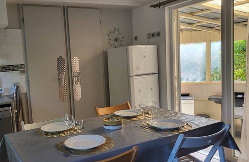 La Crau House | Beach and Pool: Last-Minute Deal!