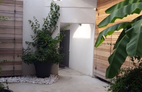 La Grande-Motte Apartment | Beach Apartment with A/C and direct access to the beach