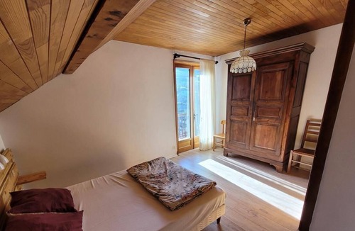 Guillestre Ski Chalet | Beau chalet a la montagne