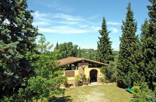 Montopoli in Val d'Arno Villa | Beautiful private villa for 9 people with WIFI, private pool, TV, patio and pets allowed