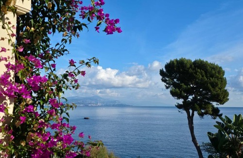 Cap-d'Antibes Villa | Beautiful 6 Bedrooms Villa on the Cap d'Antibes with panoramic sea views