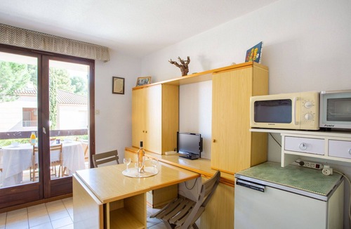 Cap Benat Apartment | Beautiful apartment for 4 guests with WIFI, TV and balcony