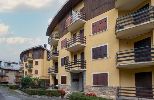Limone Piemonte Apartment | Beautiful apartment for 4 people with WIFI, TV, patio and pets allowed