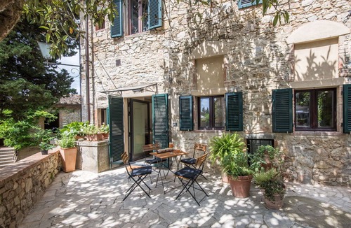 Fonterutoli Apartment | Beautiful apartment for 4 guests with WIFI, A/C and TV, close to Siena