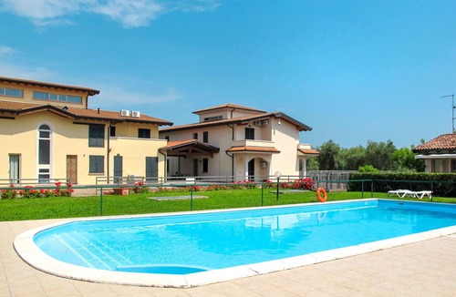 Cunettone Apartment | Beautiful apartment for 7 people with A/C, pool, WIFI, TV, patio and pets allowed