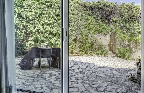 La Valette-du-Var Apartment | Beautiful apartment for 6 people with WIFI, TV, terrace and parking