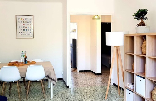 Hyeres Apartment | Beautiful apartment with terrace