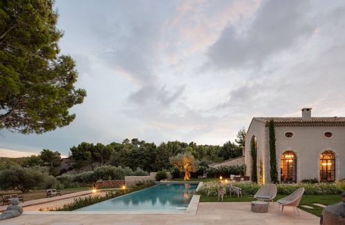 Maussane Villa | Beautiful Luxury 5 bedroom Villa rental near Les Baux-de-Provence with Heated pool