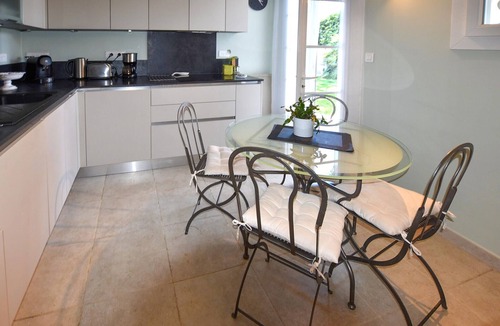 Morieres-les-Avignon House | Beautiful home in Morières-lès-Avignon