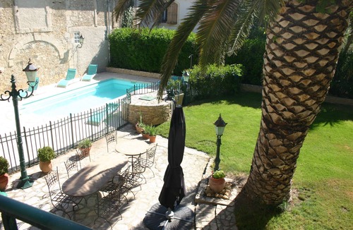 Magalas House | Beautiful French house with Mediterranean garden and pool, sleeps 12- 14