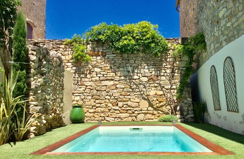 Cornillon House | Beautiful house with garden and private heated pool in medieval village
