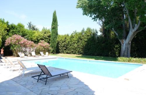 Maussane Villa | beautiful provencal mas with pool in the center of the village of maussane les alpilles – sleeps 14