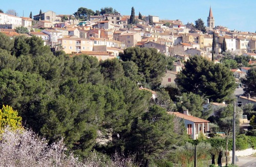 Les Lecques Villa | Beautiful private villa for 6 guests with WIFI, private pool, A/C, TV, terrace and parking