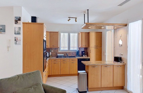 Le Barcares Villa | Beautiful private villa for 6 people with WIFI, A/C, private pool, TV, terrace and pets allowed