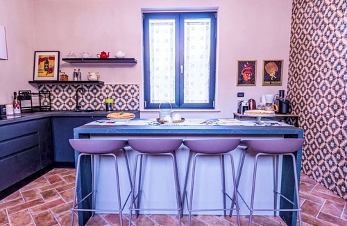 Stroncone Villa | Beautiful private villa for 24 people with WIFI, private pool, A/C, TV and patio