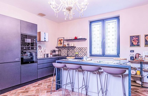 Stroncone Villa | Beautiful private villa for 24 people with WIFI, private pool, A/C, TV and patio