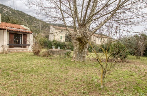Signes House | Beautiful private villa for 6 people with TV, terrace and pets allowed