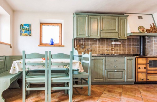 Borgo Valsugana House | Beautiful private villa for 6 guests with WIFI, TV, patio, pets allowed and panoramic view