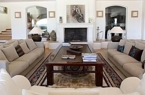 Guerrevieille Villa | Beautiful Provencal Villa with large pool, garden and views across to St Tropez