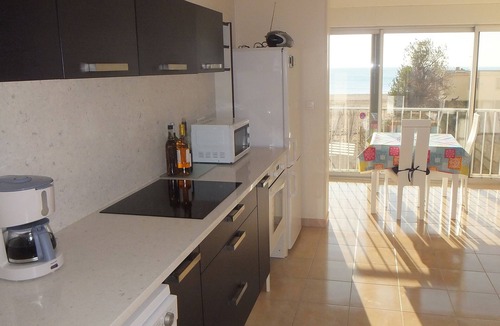 Valras-Plage Apartment | BEAUTIFUL T2 TERRACE APARTMENT FACING THE SEA XXL VIEW