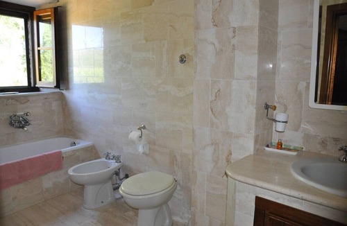 Castellina in Chianti House | Beautiful Tuscan farmhouse with stunning views of Chianti countryside