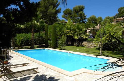 Roquefort-les-Pins Villa | Beautiful villa with pool in stunning secluded gardens, on private domain