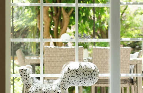 Est House | Beautiful villa with salt pool in Aix
