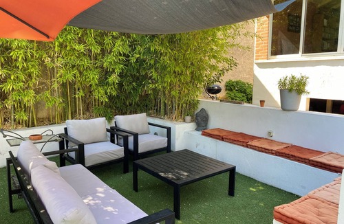 12th Arrondissement House | Beautiful villa with swimming pool on the heights of Marseille in a very quiet area.