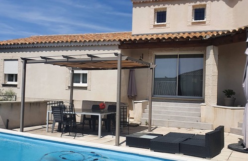 Aramon Villa | Beautiful villa with pool