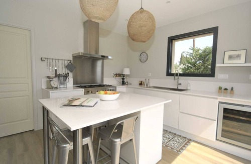 Cucuron Villa | Beautiful villa with private pool in the Luberon