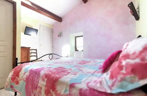 Mostuejouls Bed & Breakfast | Bed and Breakfast 'Chambres D'hôtes - Endurme' with Mountain View, Wi-Fi and Air Conditioning