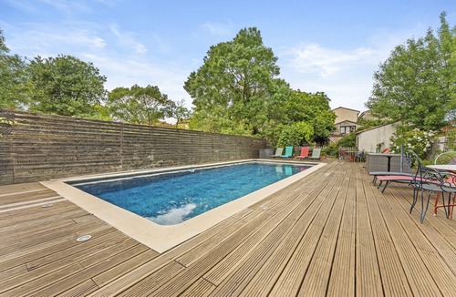 Vezenobres Apartment | Bed and Breakfast 'Mas Abicou - Alma' with Shared Pool, Private Terrace and Wi-Fi